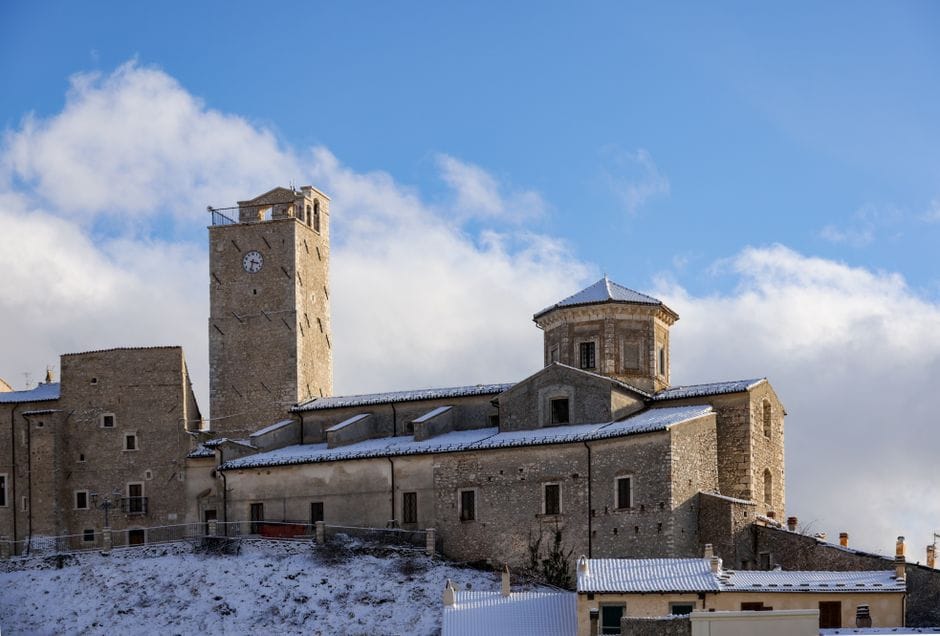Borghi innevati d'Abruzzo: Scanno, Pescocostanzo e Rocca Calascio