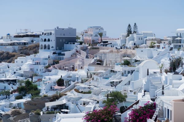 Grecia a inizio estate: le isole meno note dove il turismo non &egrave; arrivato