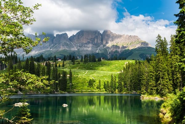 Laghi alpini del Trentino: le escursioni d'inizio estate tra acqua e cime
